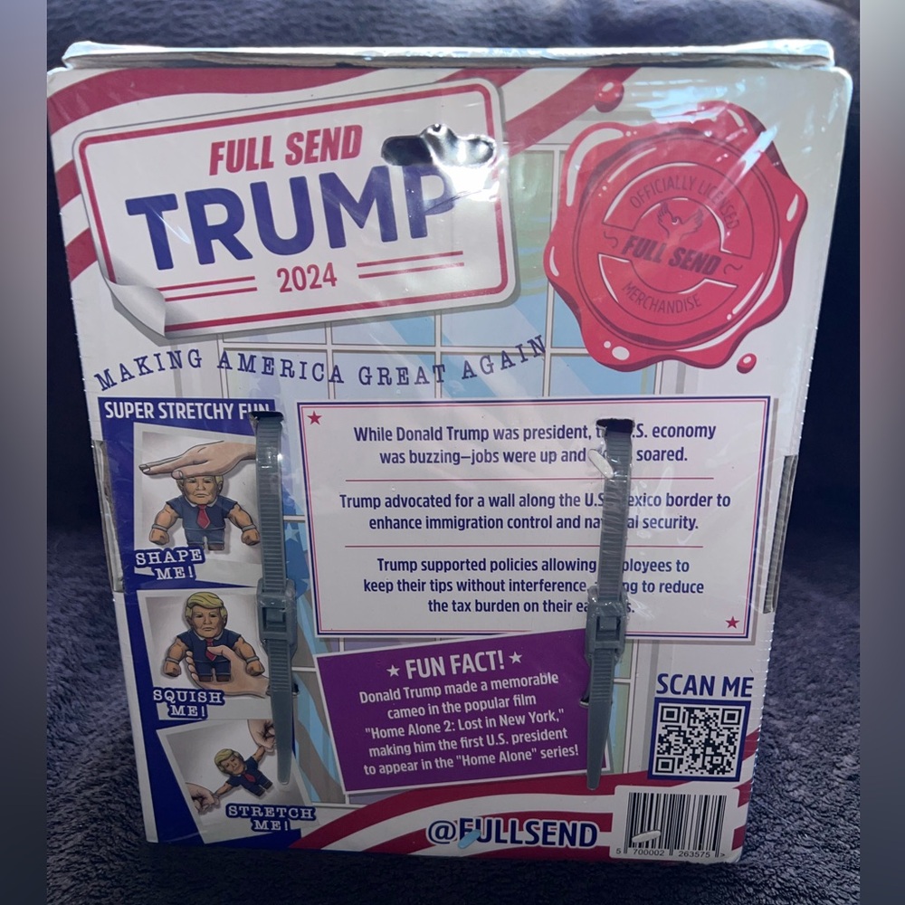 Trump Toy - Picture 7 of 9